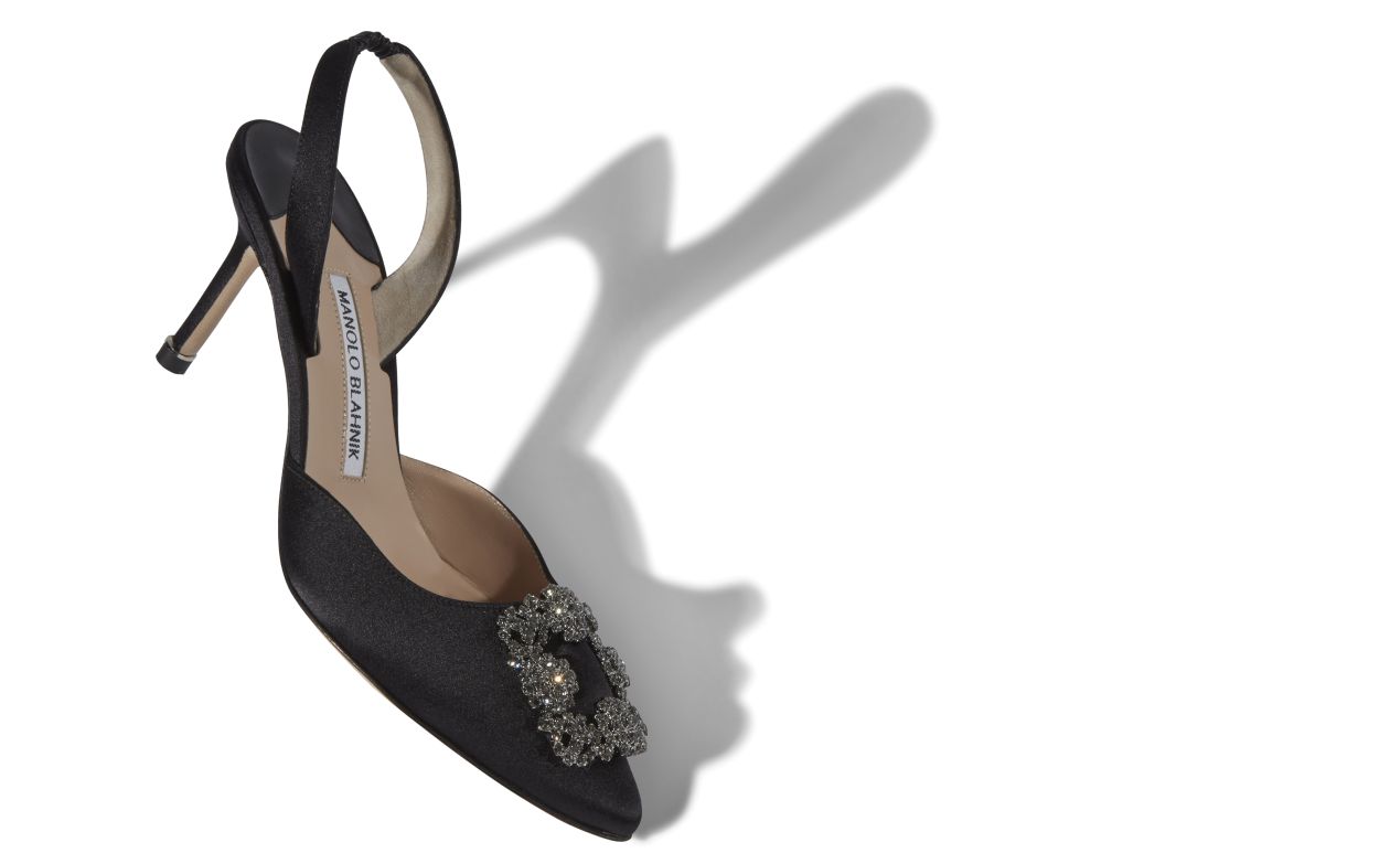 Pumps Slingback in Satin Nero con Fibbia Gioiello