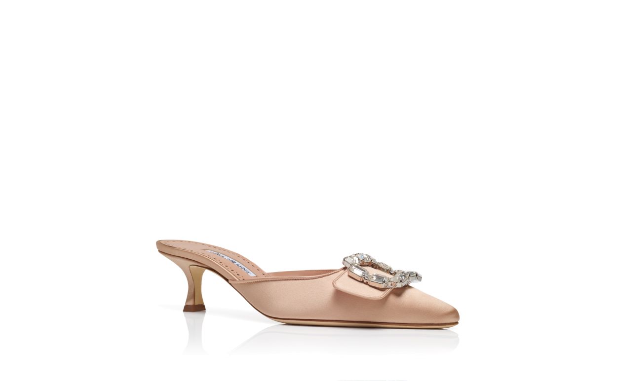Mule con fibbia in cristallo in raso beige
