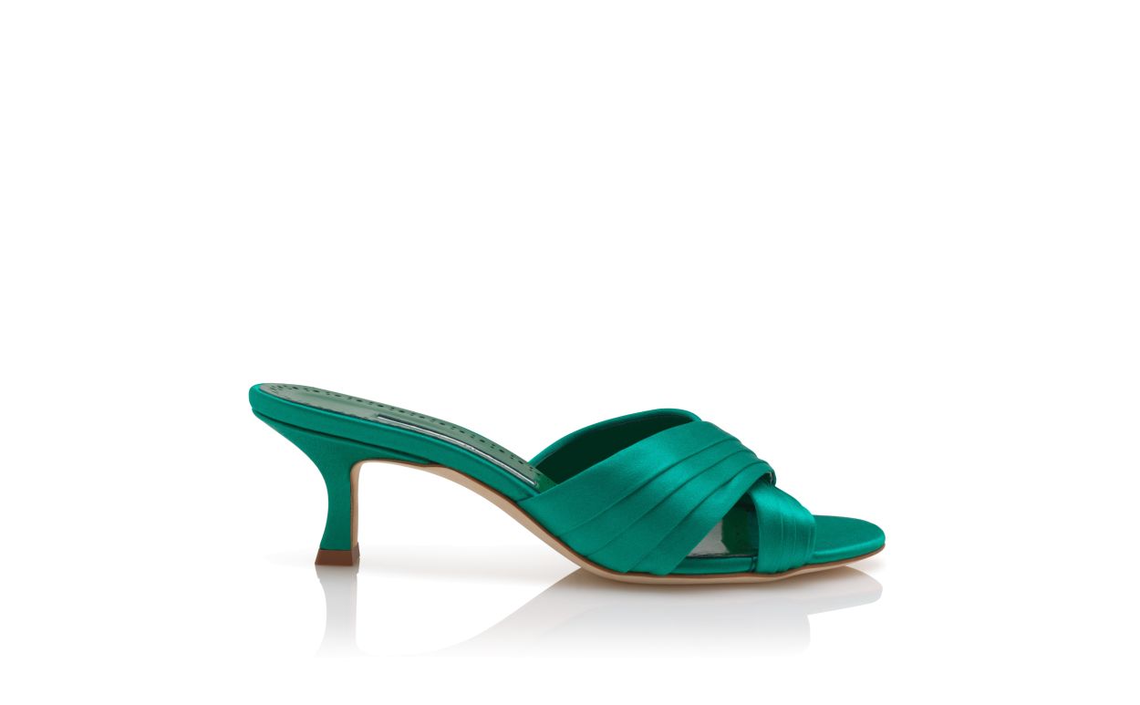 Mules in Seta Verde con Dettagli a Pieghe