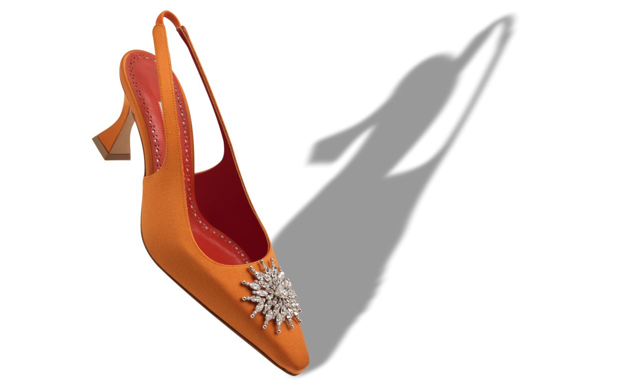 Pumps Slingback in Raso Arancione con Decorazioni in Cristallo