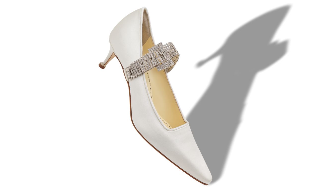 Pumps con cinturino decorato in cristalli satin avorio