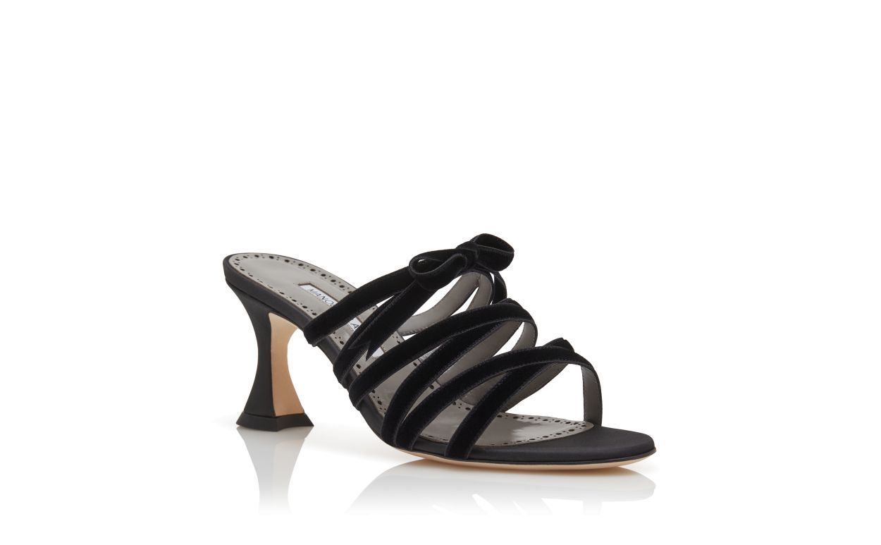Mules in Seta Nera a Criss-Cross