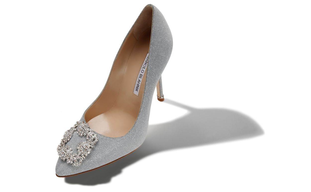 Pumps con fibbia in tessuto argentato e brillantini