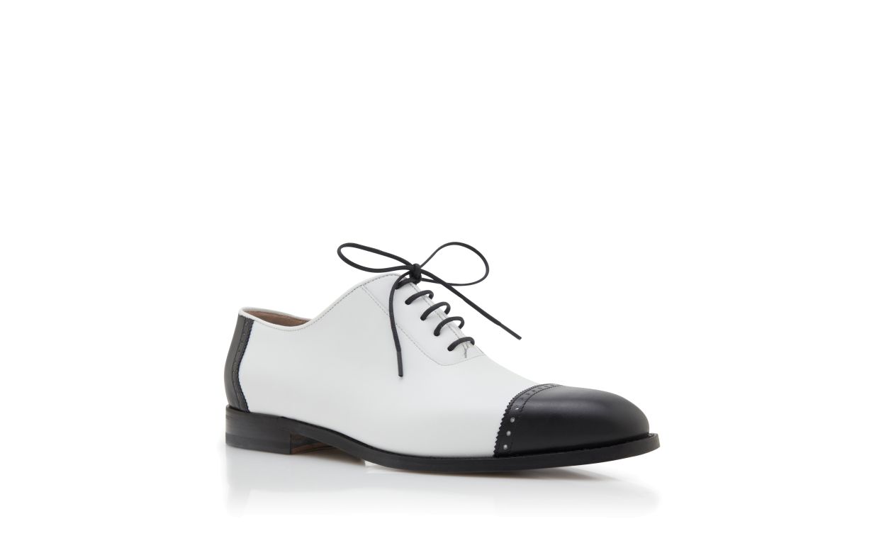 Scarpe in pelle di vitello nera e bianca con lacci