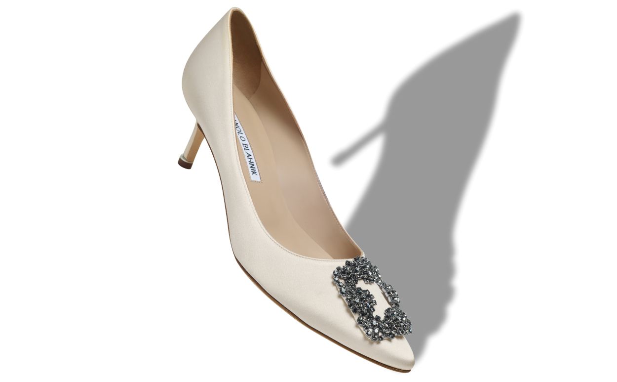 Pumps con fibbia in vetro di seta bianca