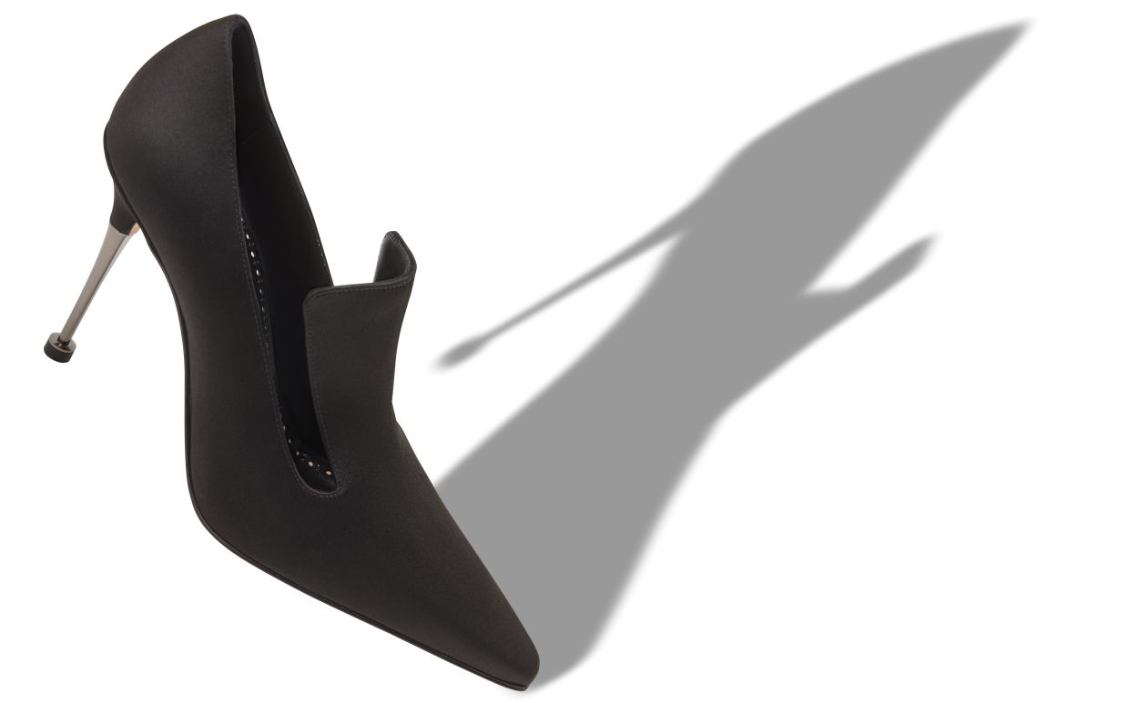 Pumps in Seta Nera con Dettaglio sul Tacco
