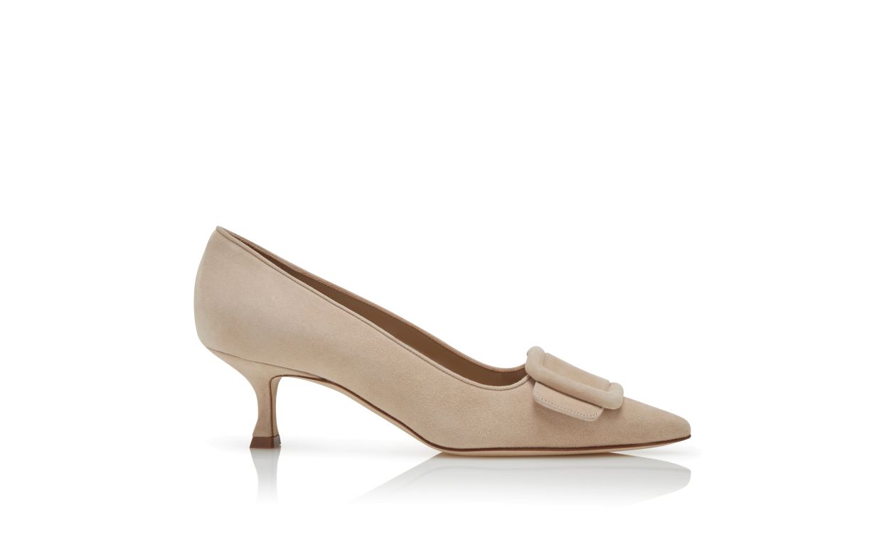Pumps in Pelle Suede Beige Chiaro con Dettaglio Fibbia