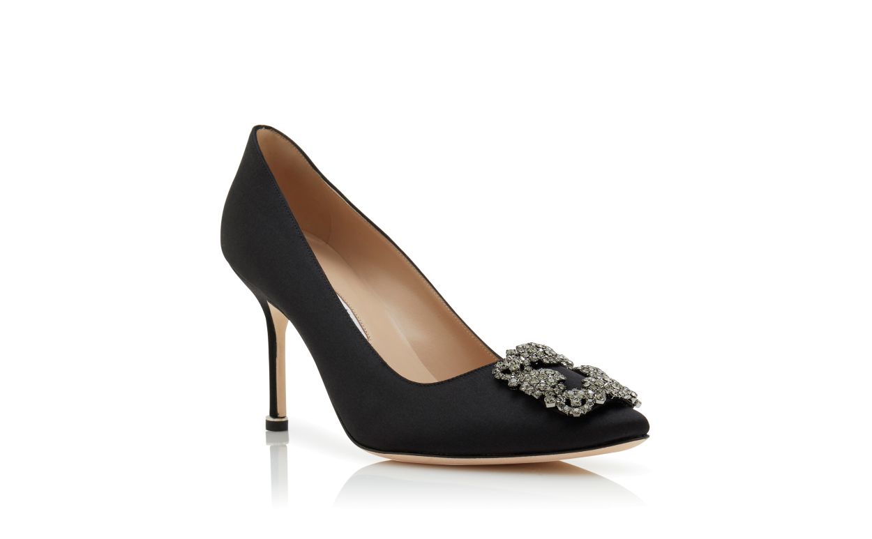 Pumps con fibbia in cristallo in raso nero