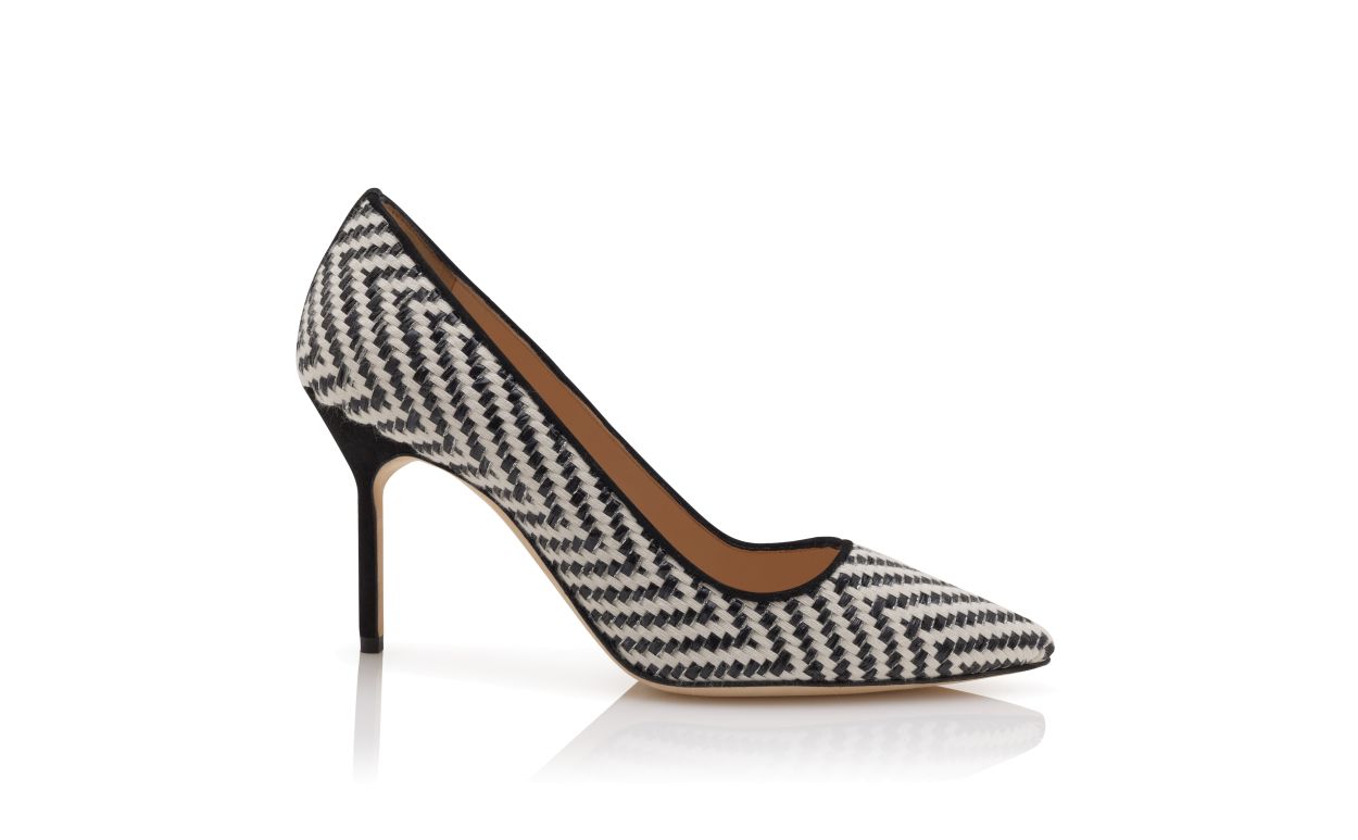 Pumps Punta Tonda in Raffia Nero e Bianco